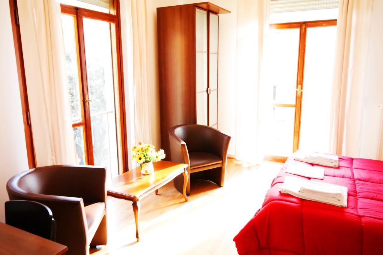 Bed and Breakfast Lecce Cplaza Exterior foto