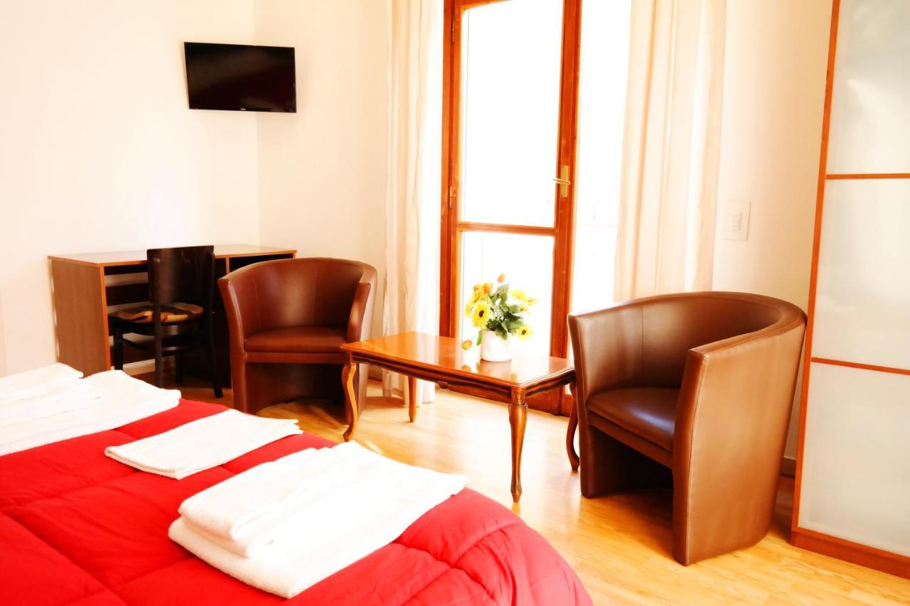 Bed and Breakfast Lecce Cplaza Exterior foto